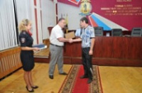 Водитель такси задержал грабителя