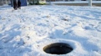 В Ростове Великом полицейские спасли школьника, провалившегося в колодец