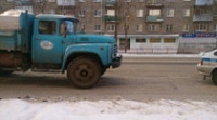 В Рыбинске 17-летняя девушка угодила под колеса грузовика