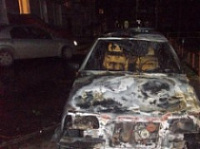 В Ярославле сгорел "ВАЗ-21099"