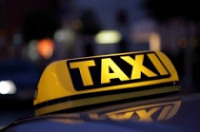 Два ночных происшествия с участием такси