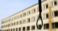 На ярославском предприятии нашли повешенным работника