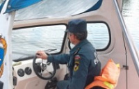 По Рыбинскому водохранилищу дрейфовал мужчина на надувном матрасе