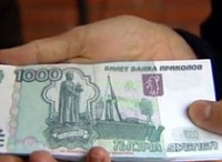 Ярославец в Пасхальную ночь дважды «прикололся» над продавцами церковных лавок