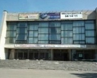 Ребенок упал с крыши кинотеатра "Волга"