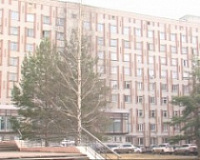 Школьница упала со второго этажа стройки