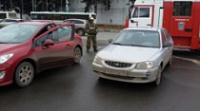 Две иномарки столкнулись у памятника Ярославу Мудрому
