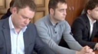 Суд оправдал болельщика, вывесившего свастику на стадионе "Шинник"