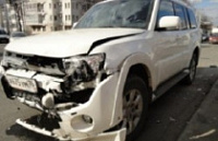 Во вторник в Ярославле две иномарки и «Жигули» «подпортили свои фасады»