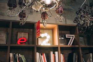 е27, салон света и мебели