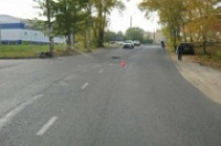 Дама на иномарке сбила несовершеннолетнего скутериста
