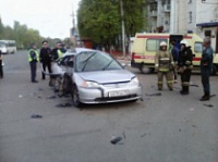 В Ярославле «Лада» врезалась в иномарку: двое погибших, один в реанимации