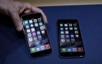 За три дня россияне купили 100 тысяч iPhone 6