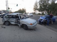 В Ярославле иномарка влетела в «Ладу»