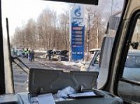 На Шевелюхе УАЗ протаранил иномарку