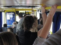 В Ярославле пенсионерка выпала из маршрутки