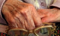 В Тутаеве бабушку обманули и обокрали В Тутаеве бабушку обманули и обокрали