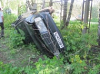 В Некоузском районе столкнулись «Волга» и «Мерседес».