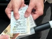 Ярославский полицейский лишился работы за взятку в 350 рублей