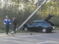 В Рыбинском районе автомобилистам мешают пешеходы и столбы
