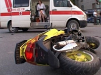 Водители скутеров и велосипедов каждый день попадают в аварии