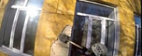 У школы №9 обрушился фасад