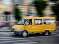В Ярославле судебные приставы арестовали маршрутку