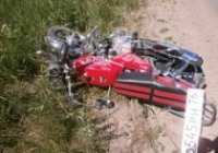 В Рыбинском районе на дороге «встретились» такси и мопед