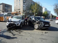 На перекрестке в Ярославле не разминулись два «брата-японца»